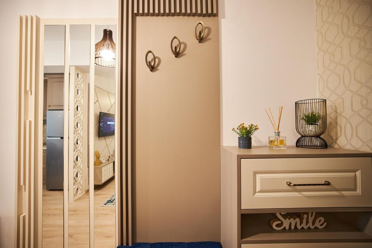 יאשי Uptown Apartments מראה חיצוני תמונה